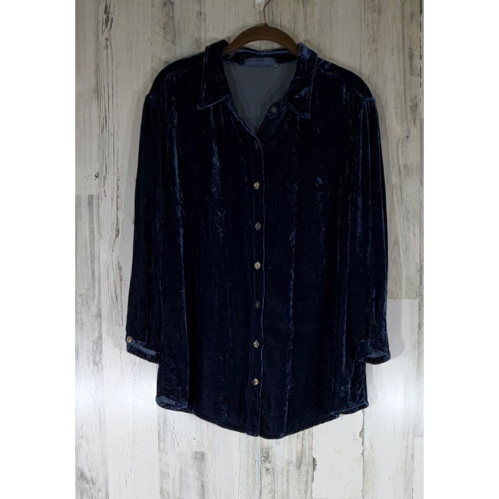 Cut Loose Button Down Medium Navy Blue Silk Blend Crushed Velvet 3/4 Sleeve READ